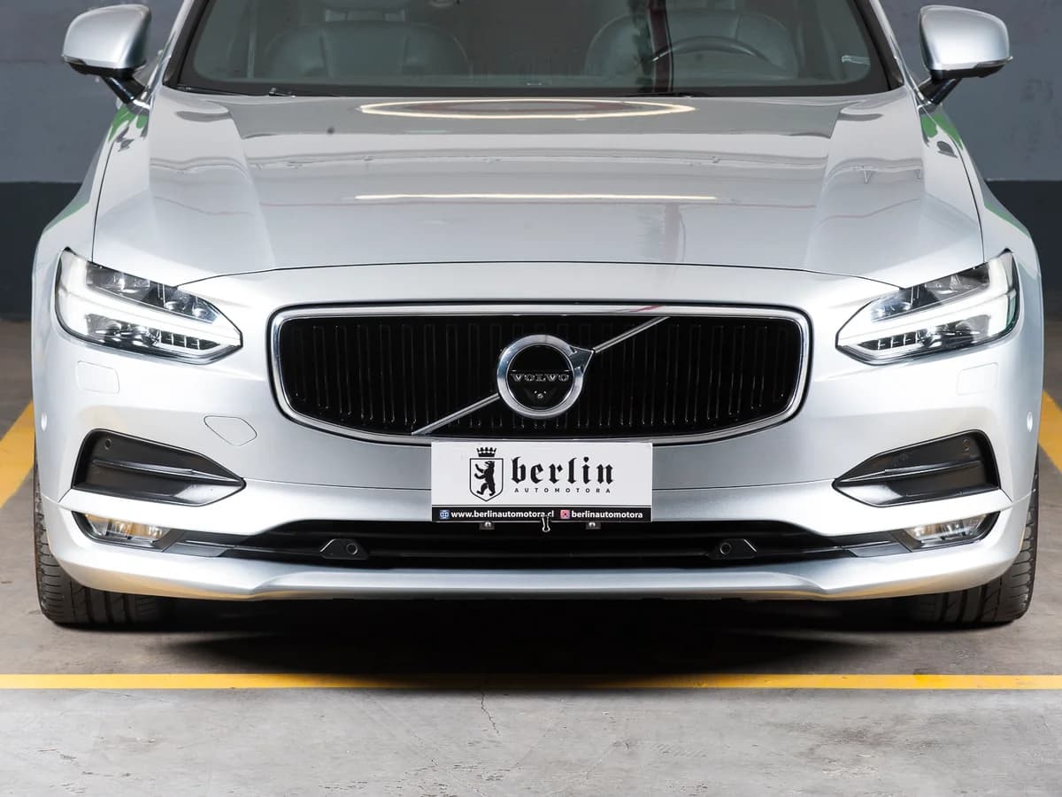 VOLVO S90 2018 D5 2.0L DIESEL - Imagen 3