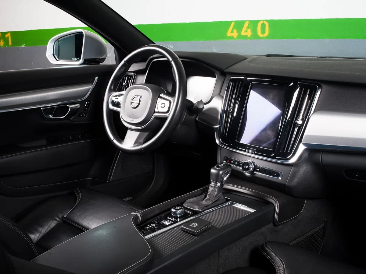 VOLVO S90 2018 D5 2.0L DIESEL - Imagen 15