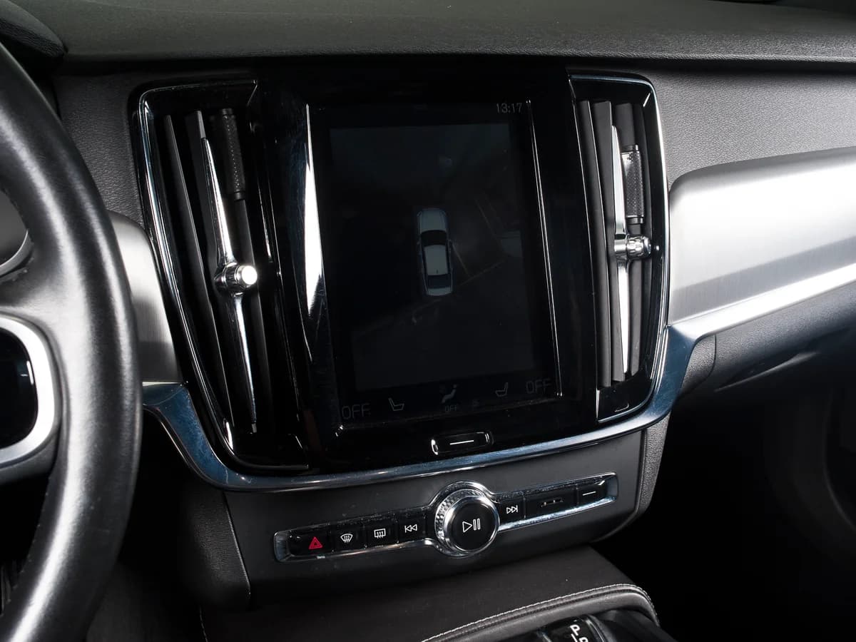 VOLVO S90 2018 D5 2.0L DIESEL - Imagen 17
