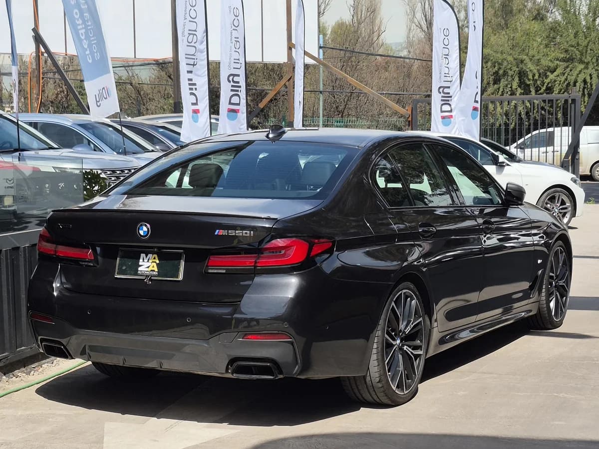 BMW 550 4.4 XDrive 2023 - Imagen 4