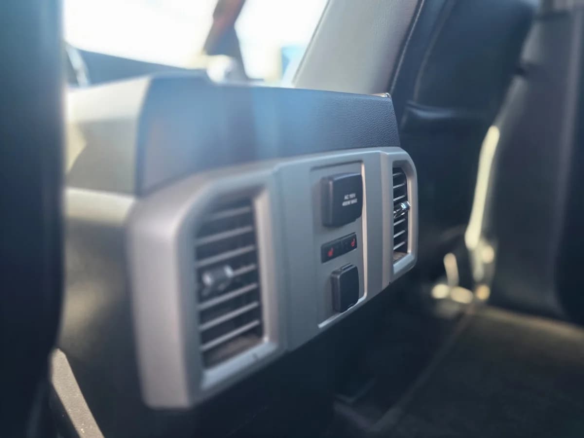FORD F 150 LARIAT 5.0L V8 2016 - Imagen 9