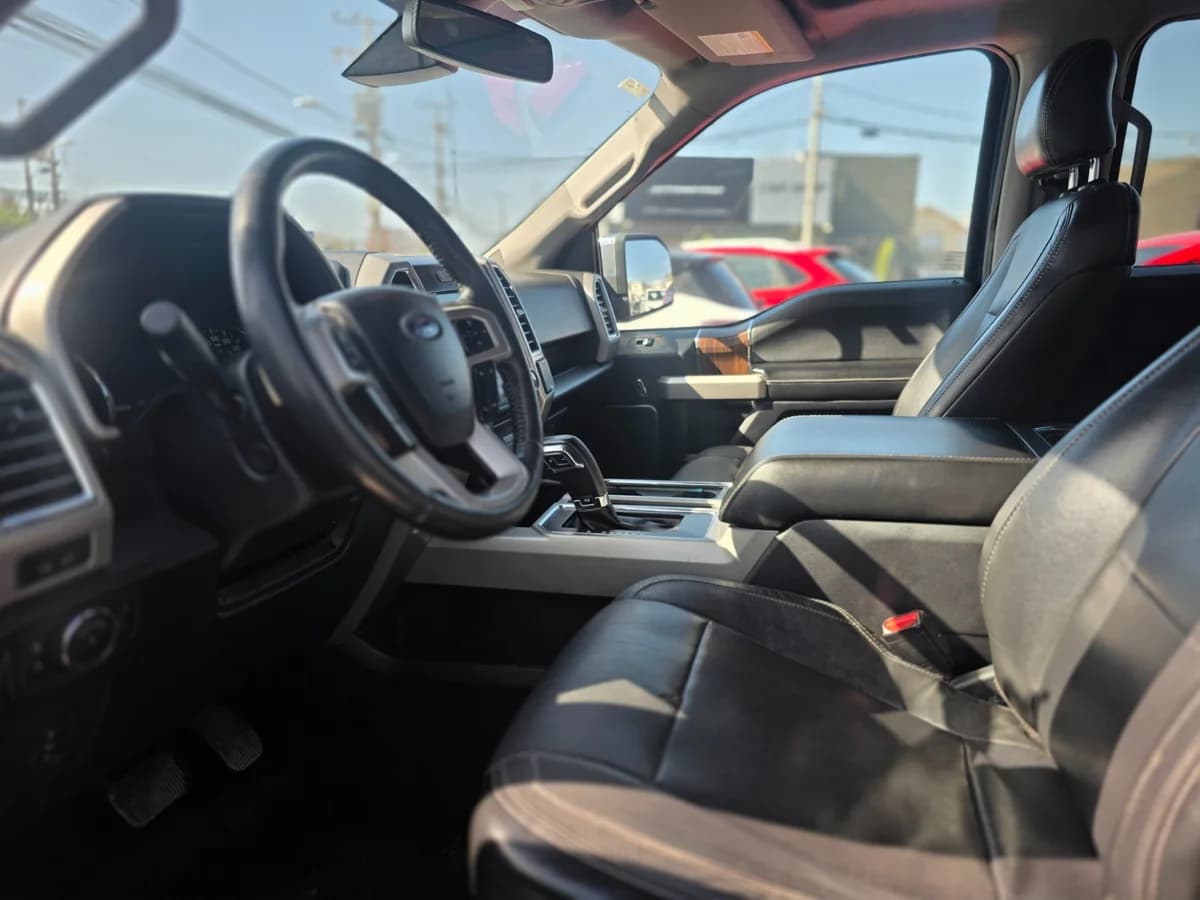 FORD F 150 LARIAT 5.0L V8 2016 - Imagen 10