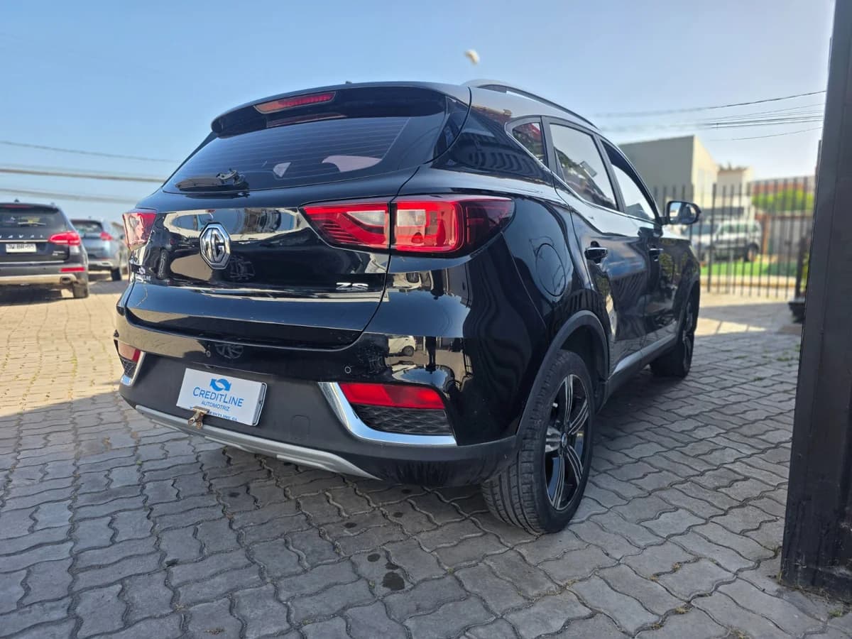 MG ZS 1.5 AT 2021 - Imagen 3