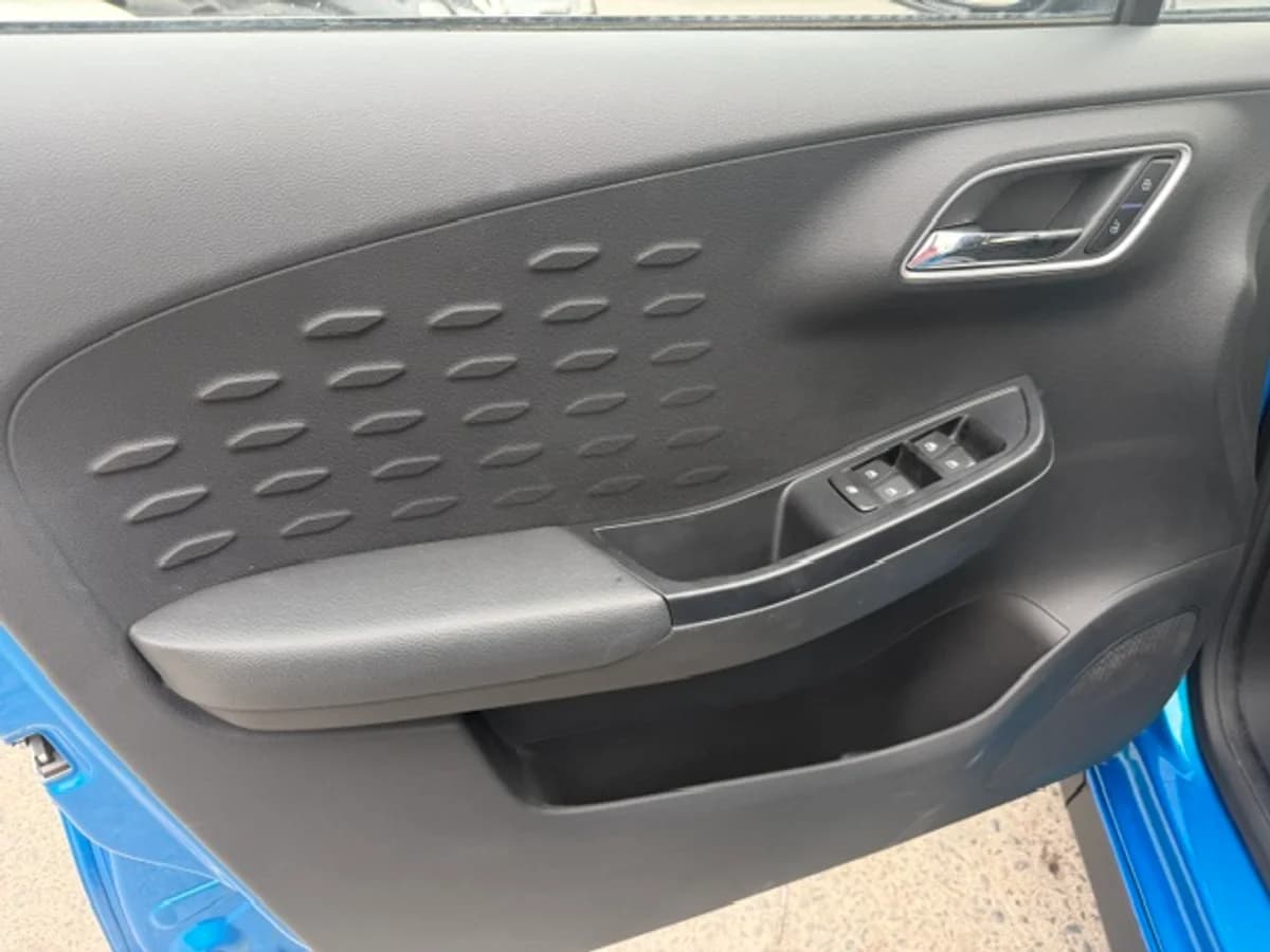 MG 3 1.5L AUT COM ESP - Imagen 7
