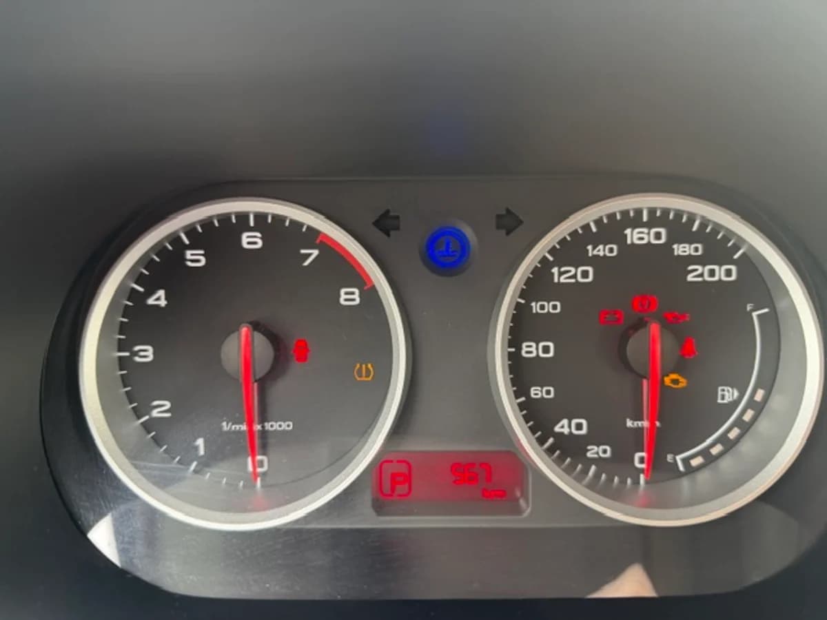 MG 3 1.5L AUT COM ESP - Imagen 9