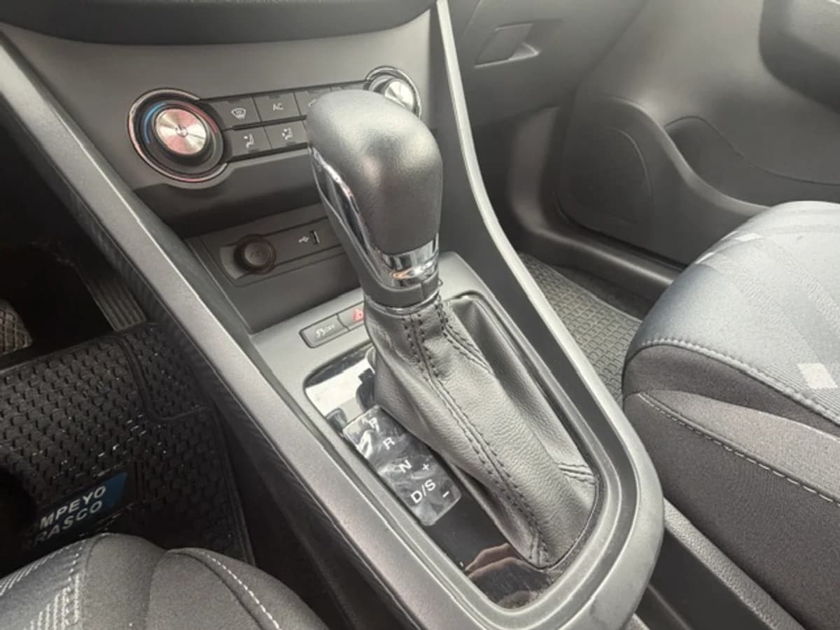MG 3 1.5L AUT COM ESP - Imagen 11