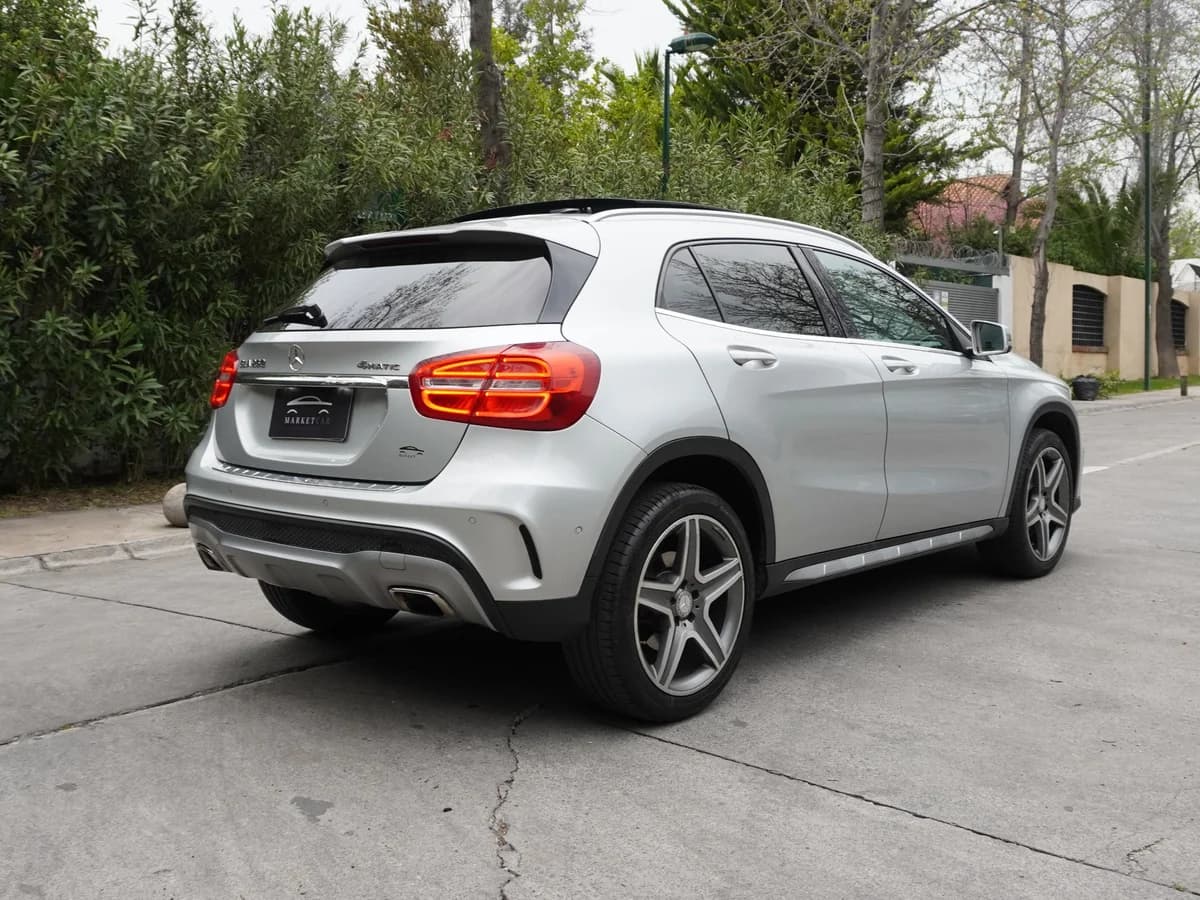 Mercedes Benz GLA 250 4Matic - Imagen 5