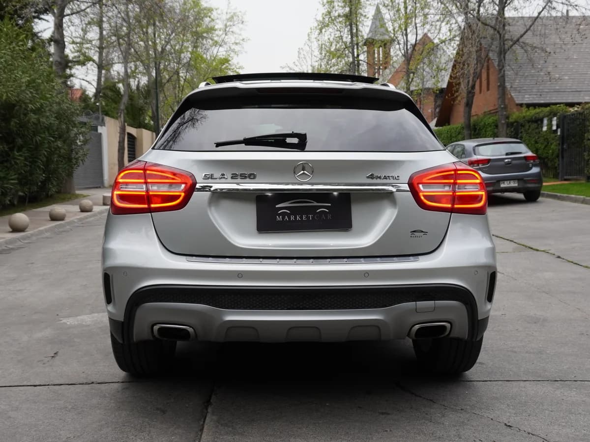 Mercedes Benz GLA 250 4Matic - Imagen 6