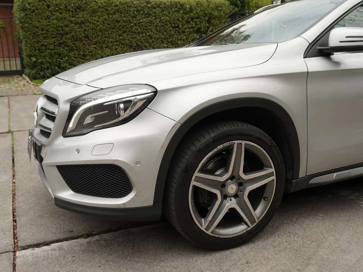 Mercedes Benz GLA 250 4Matic - Imagen 10