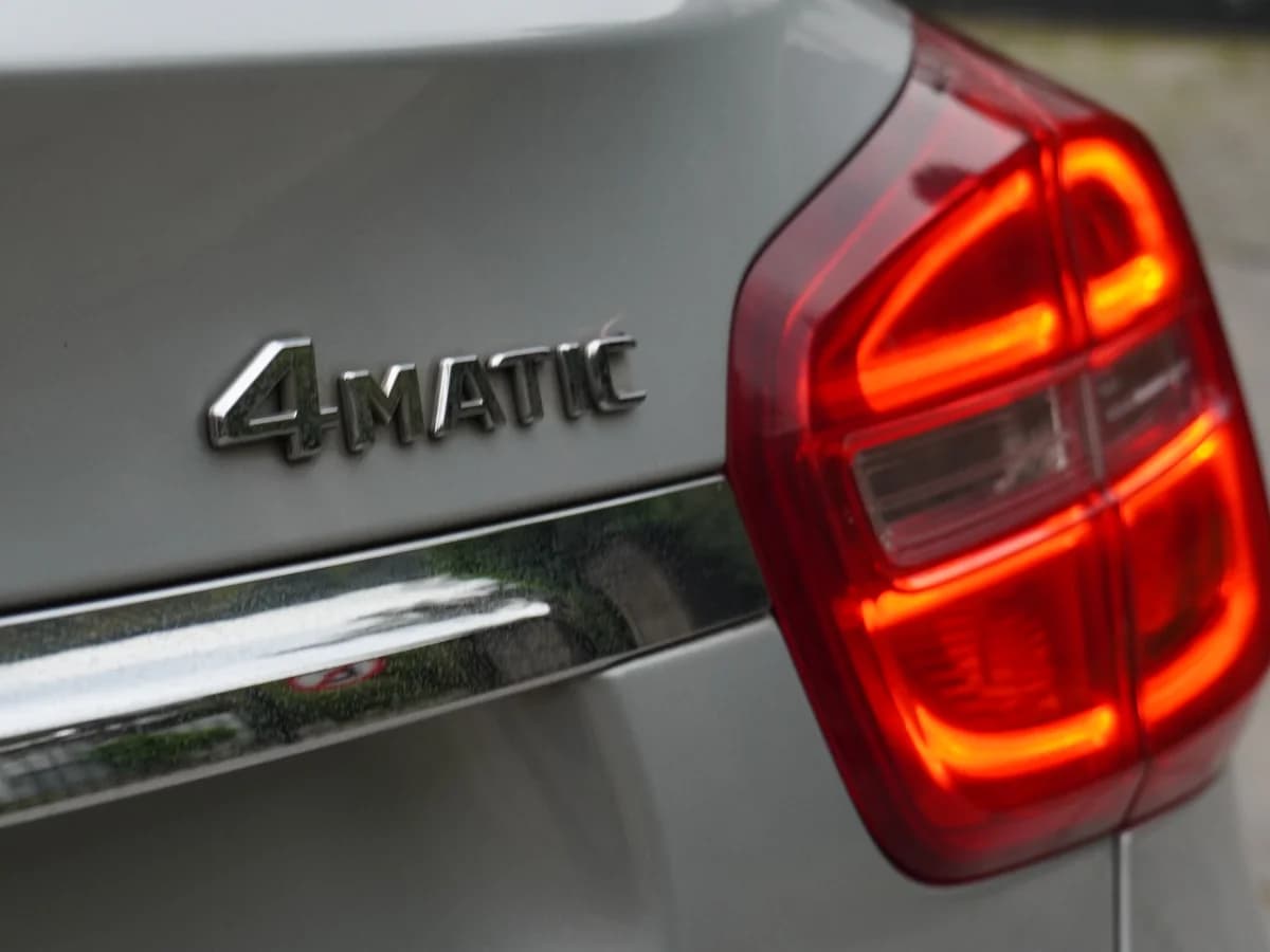 Mercedes Benz GLA 250 4Matic - Imagen 17