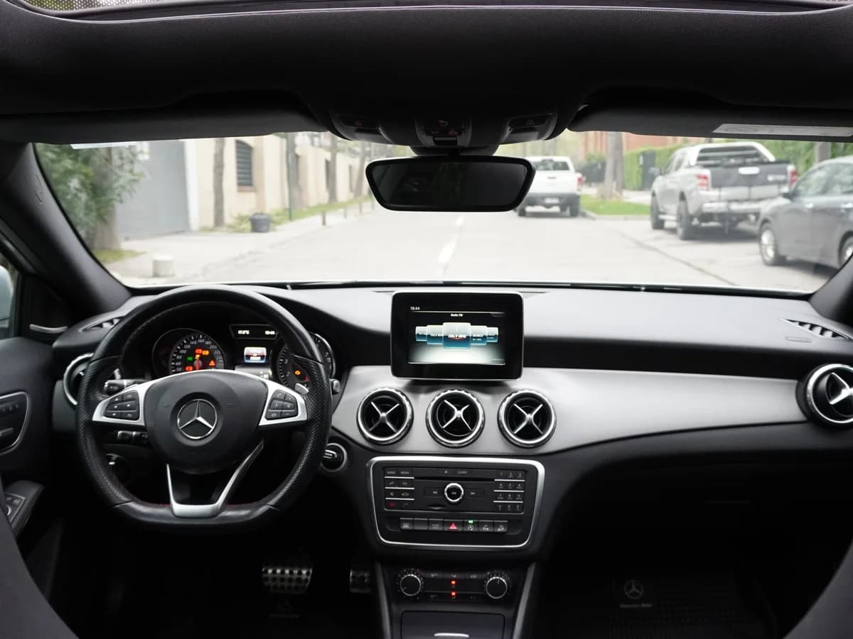 Mercedes Benz GLA 250 4Matic - Imagen 22