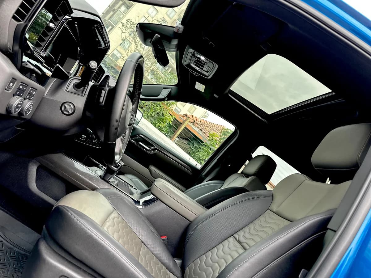 CHEVROLET Silverado ZR2 6.2 2024 - Imagen 11