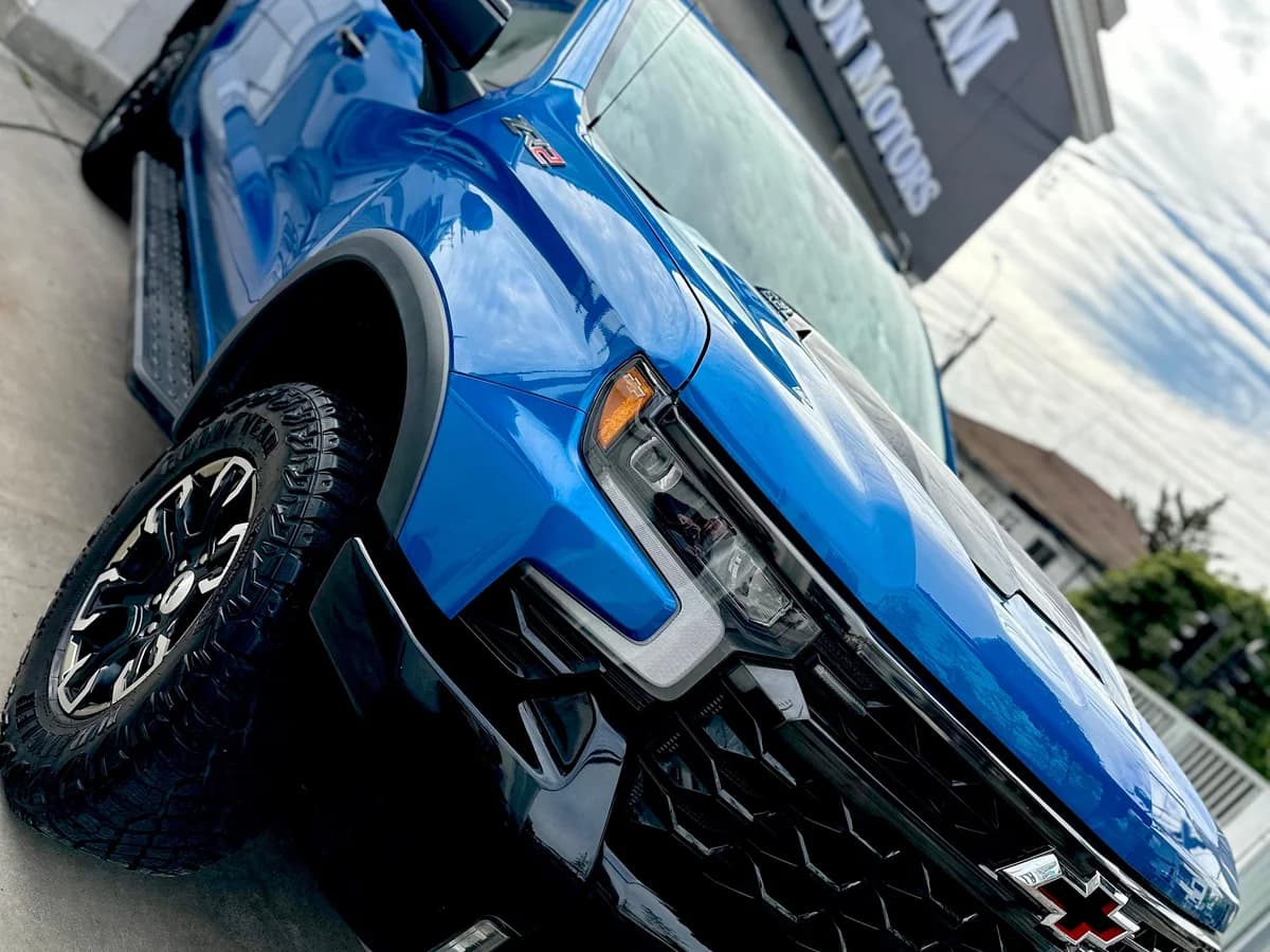 CHEVROLET Silverado ZR2 6.2 2024 - Imagen 21