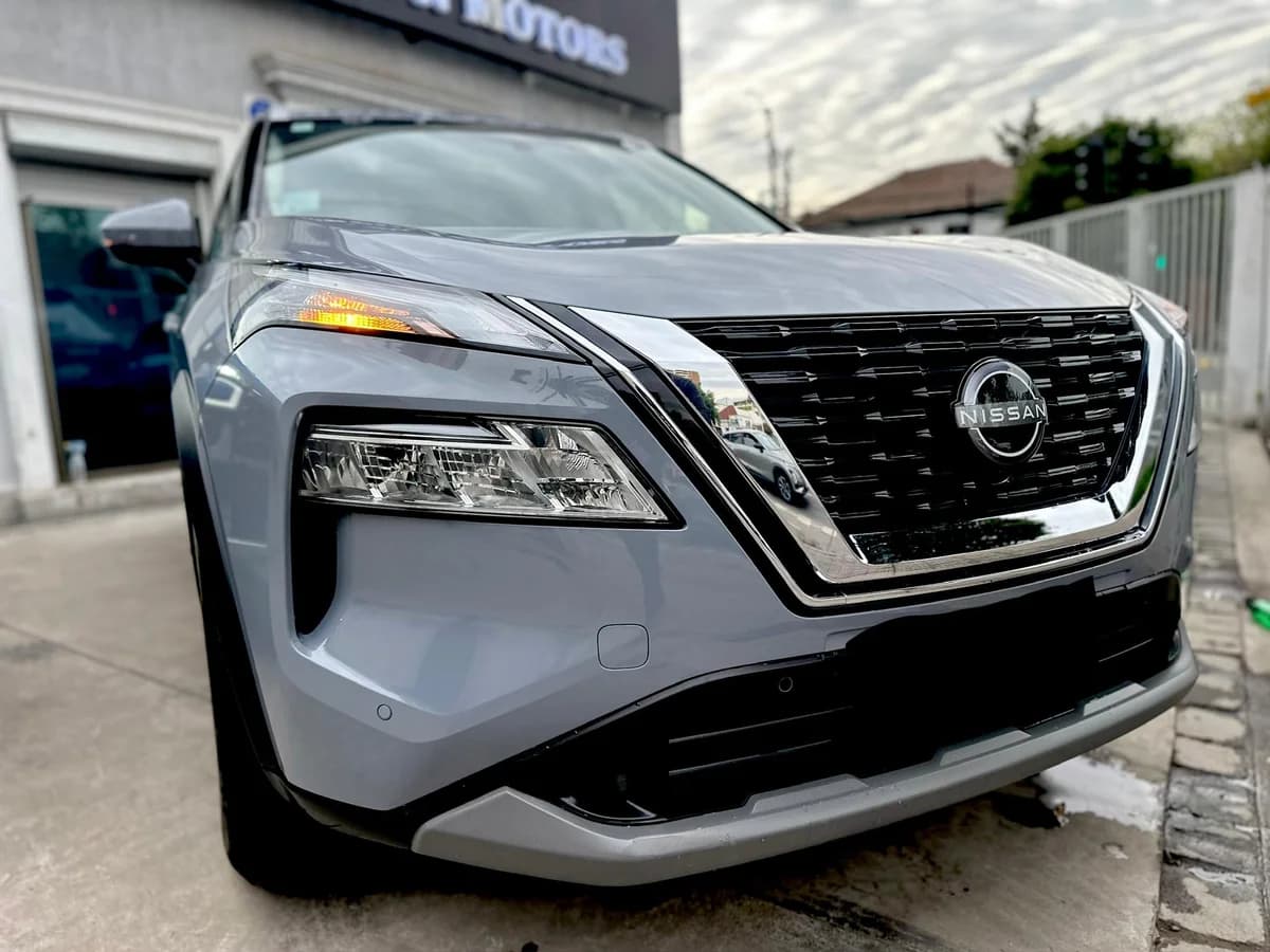 NISSAN X-Trail 2.5 SENSE 4X2 2ROW CVT AT 5P 2025 - Imagen 7