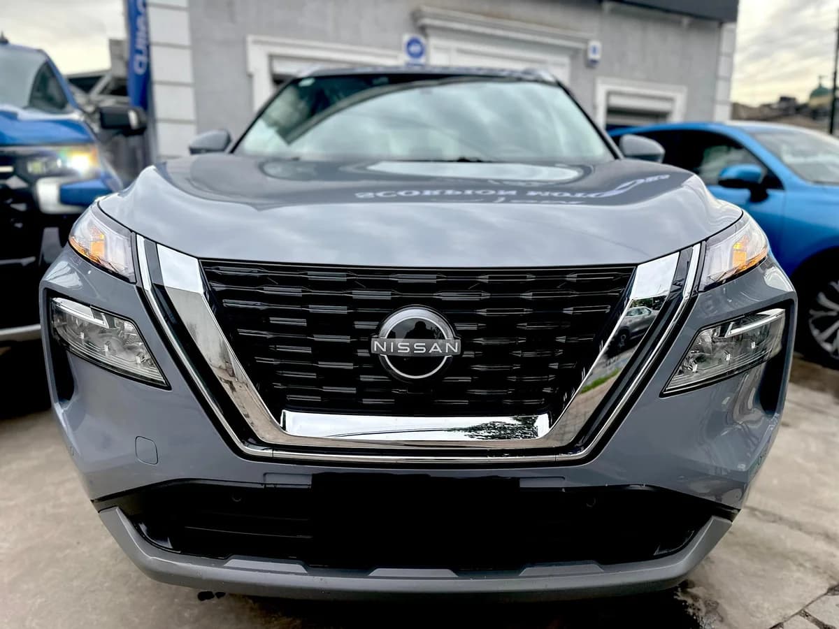 NISSAN X-Trail 2.5 SENSE 4X2 2ROW CVT AT 5P 2025 - Imagen 8