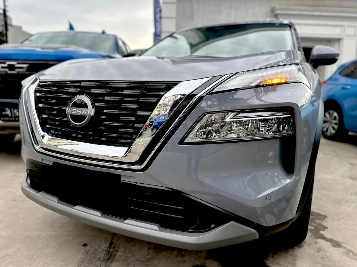 NISSAN X-Trail 2.5 SENSE 4X2 2ROW CVT AT 5P 2025 - Imagen 9