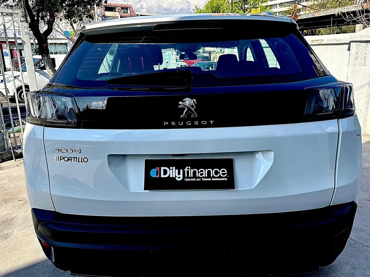 PEUGEOT 3008 ACTIVE PACK 1.5 BLUEHDI 130 2022 - Imagen 13