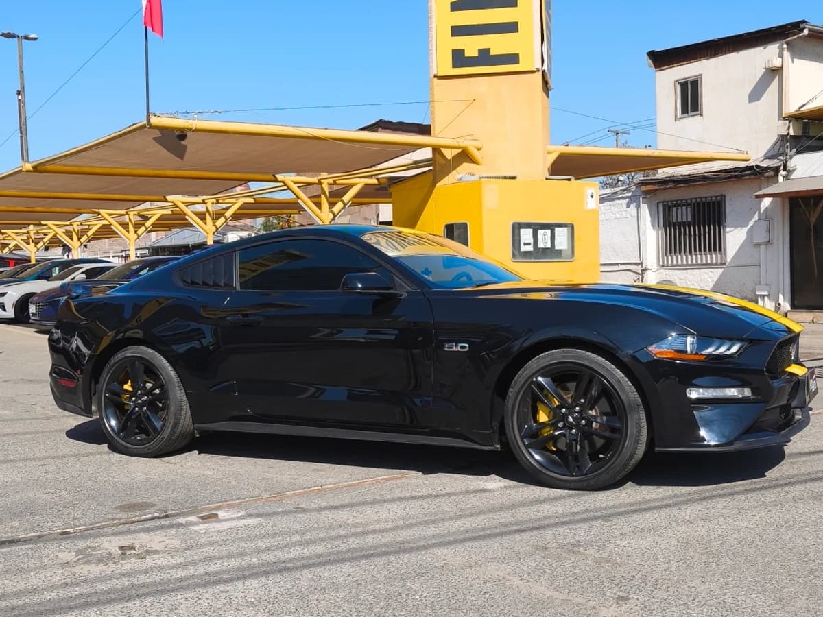 FORD Mustang GT 5.0 2021 - Imagen 3