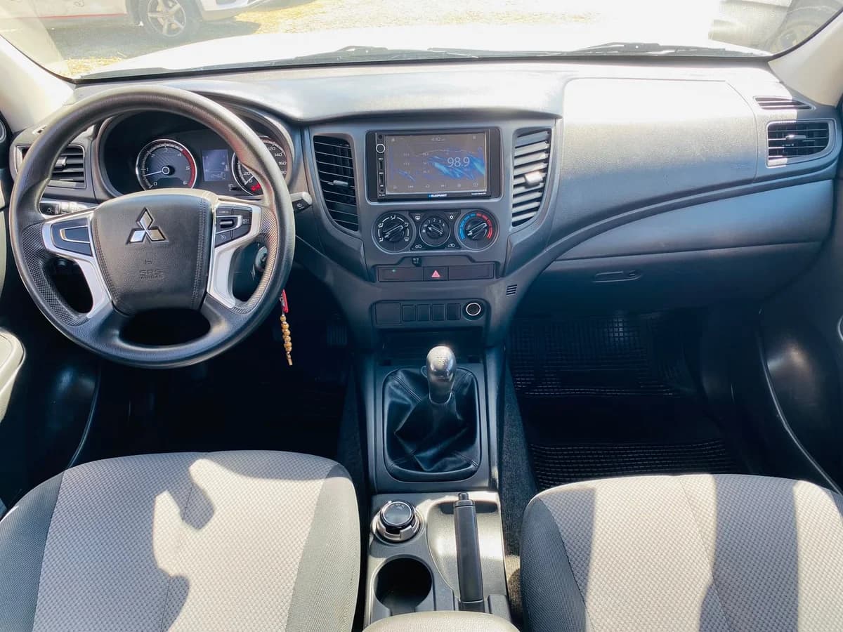 MITSUBISHI L200 KATANA CRT 4X4 2.4 2023 - Imagen 8