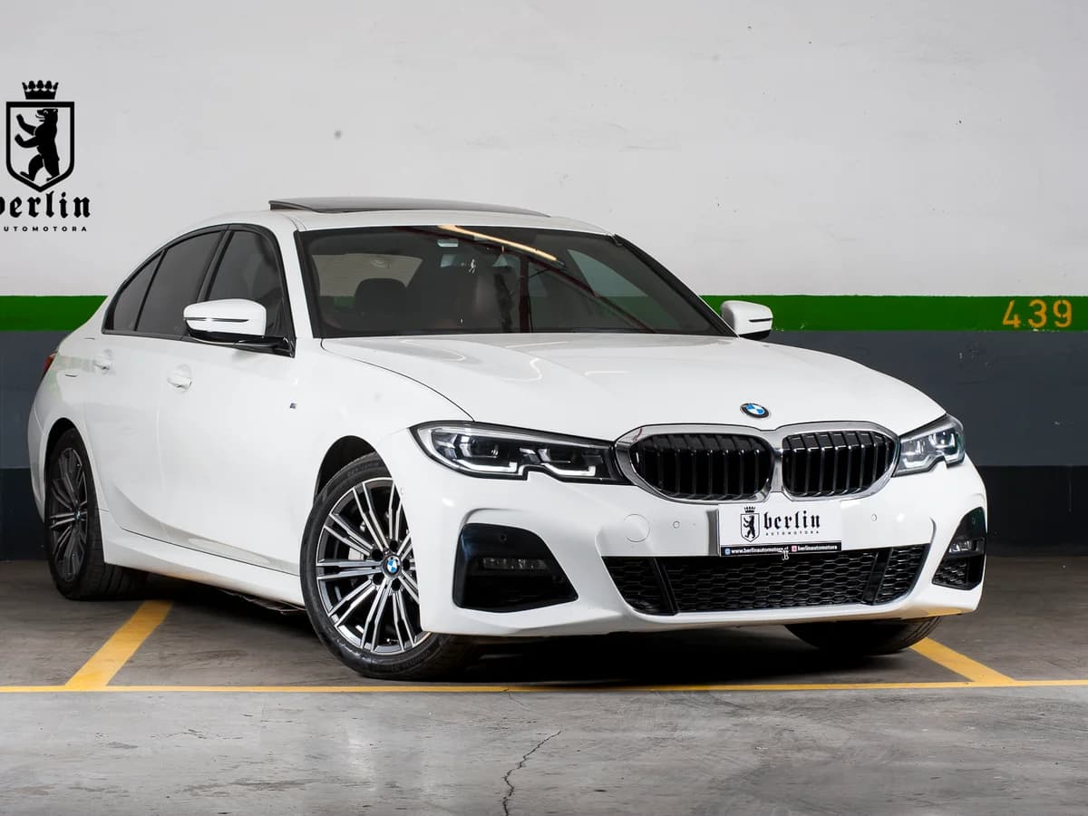 BMW 330 2.0L AUT 2023 - Imagen 5