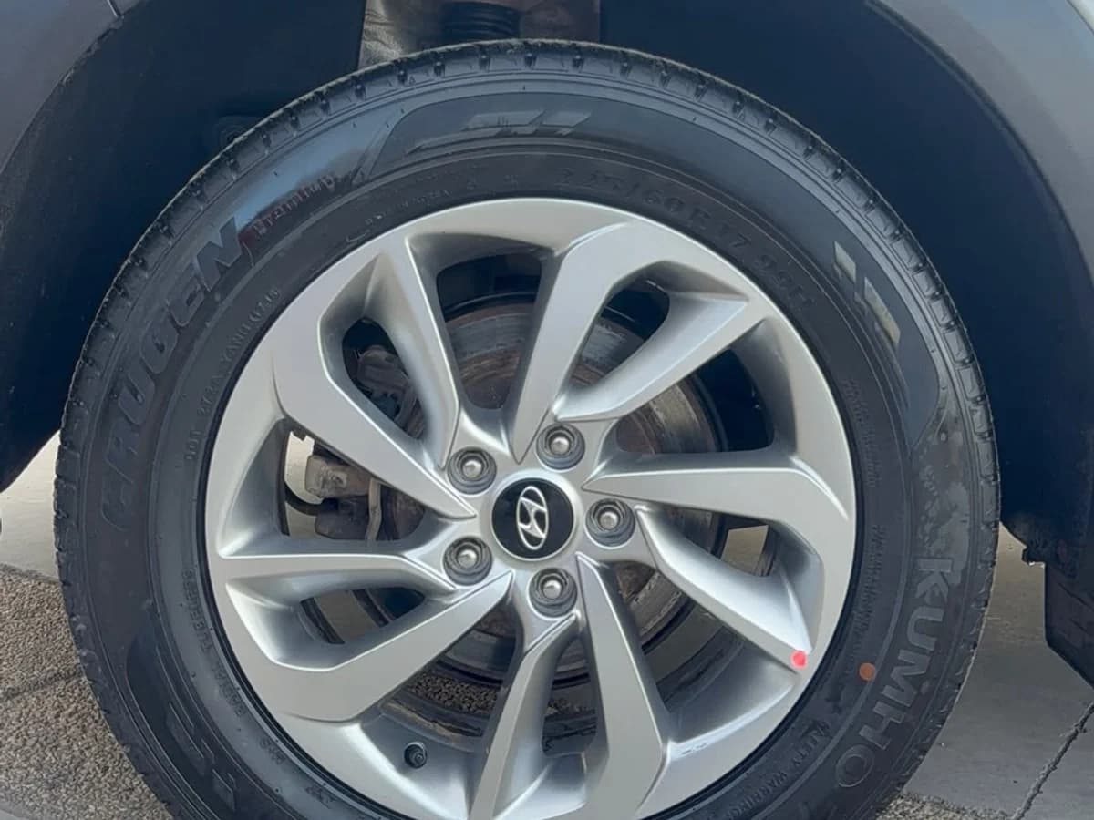 HYUNDAI TUCSON 2.0 DIESEL AT 2018 - Imagen 8