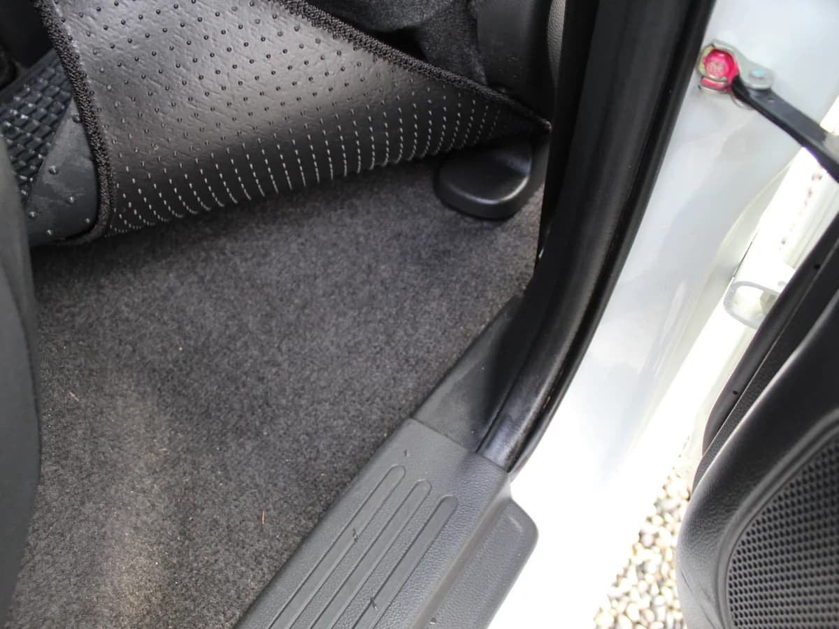 MITSUBISHI L200 KATANA CRT 4X4 2023 - Imagen 8