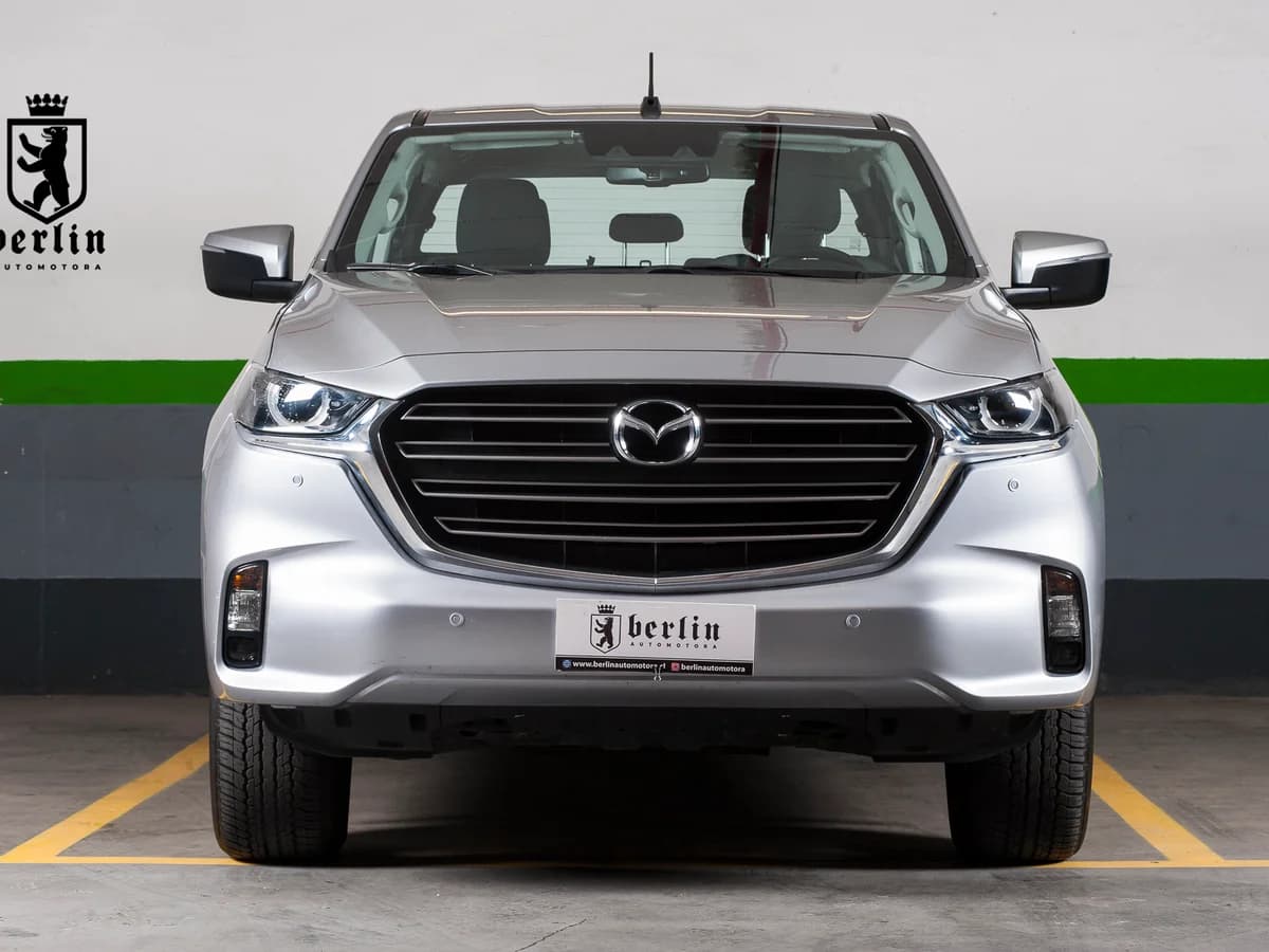 MAZDA Bt-50 4X4 3.0 AUTOMATICA 2023 DIESEL - Imagen 2