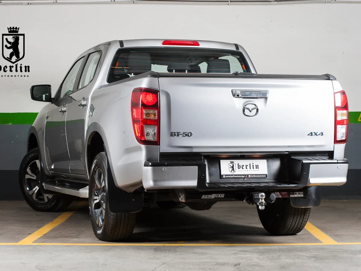 MAZDA Bt-50 4X4 3.0 AUTOMATICA 2023 DIESEL - Imagen 13
