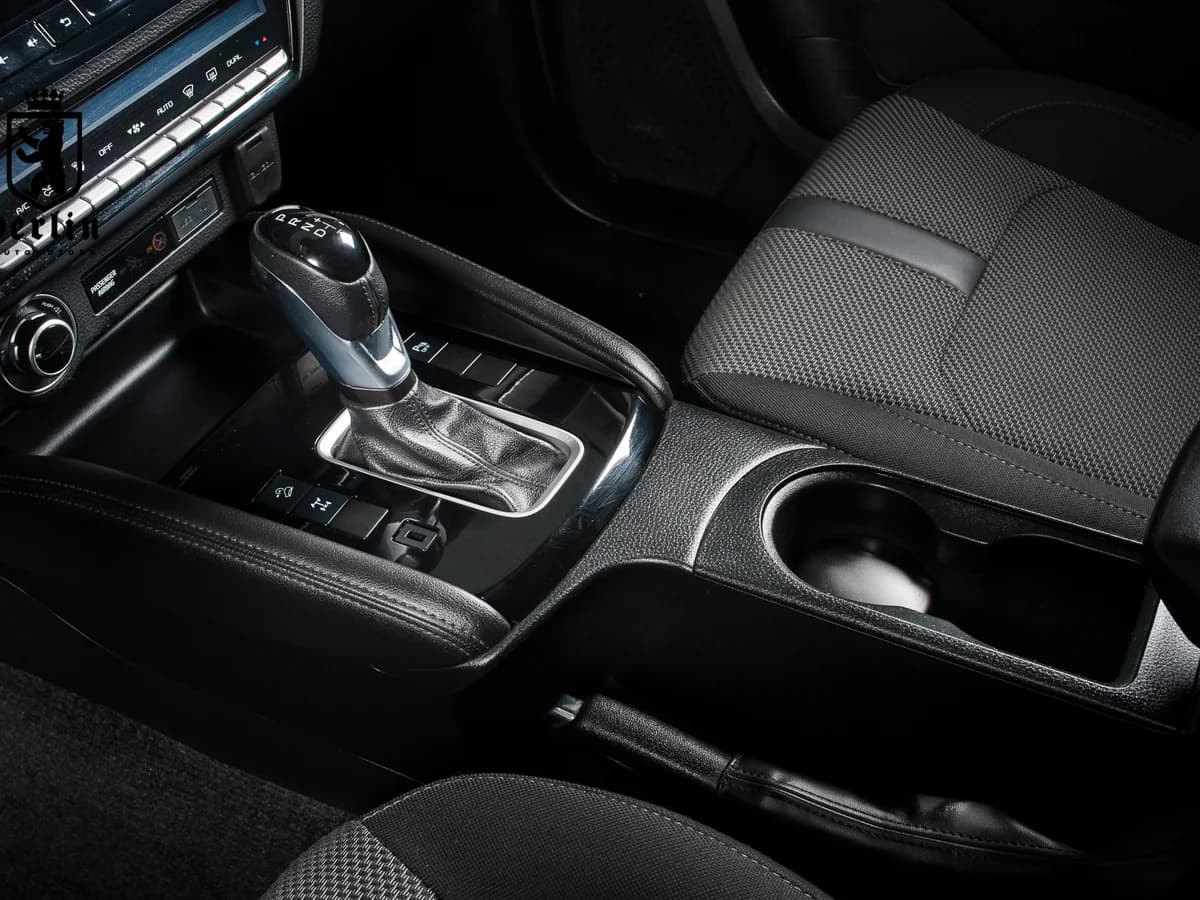 MAZDA Bt-50 4X4 3.0 AUTOMATICA 2023 DIESEL - Imagen 18