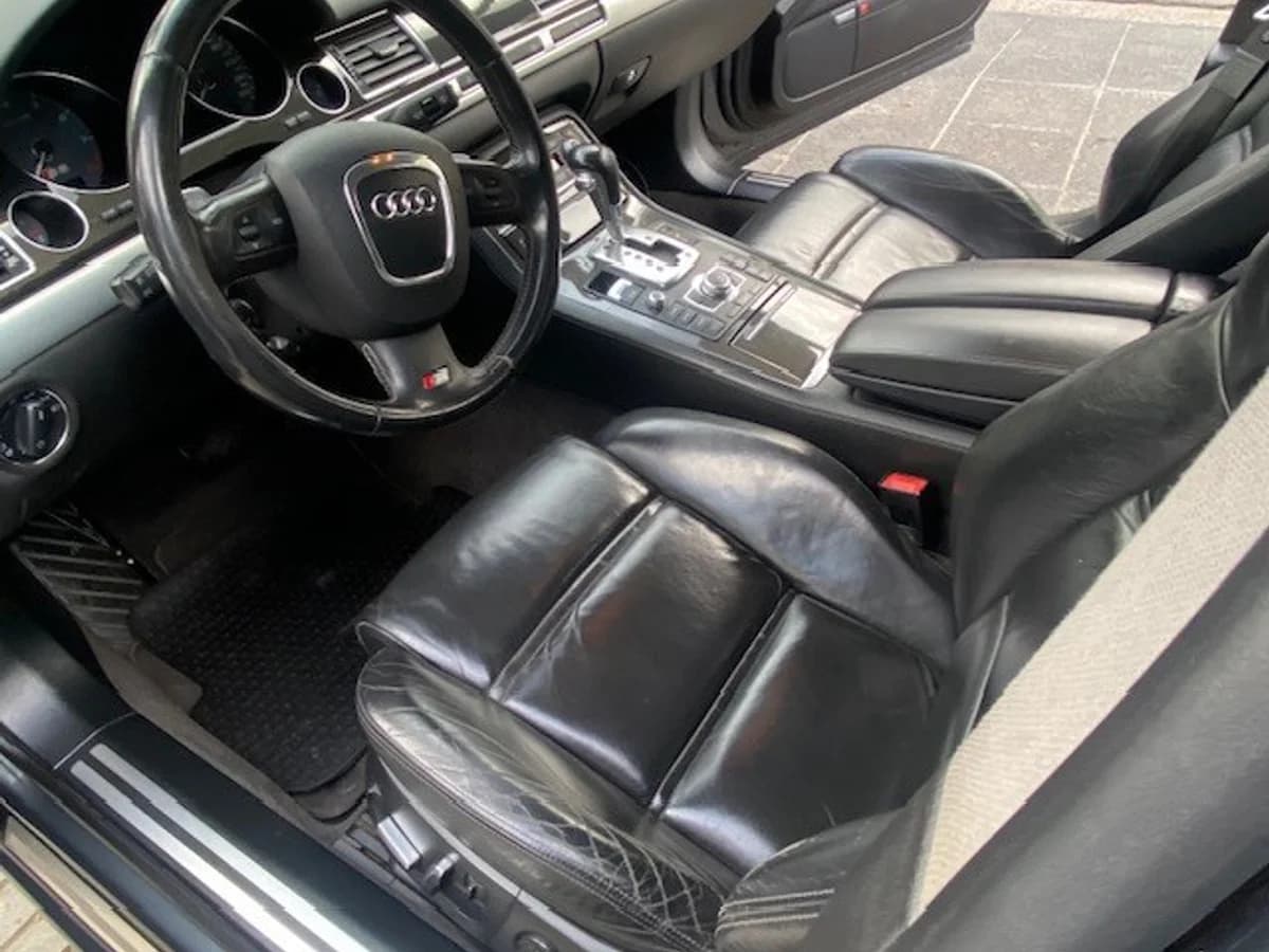 AUDI S8 5.2 V10 Tiptronic 2007 - Imagen 16