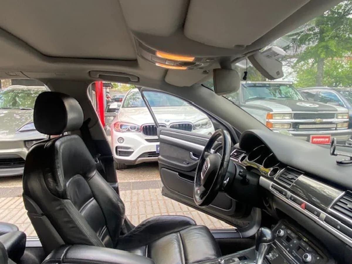 AUDI S8 5.2 V10 Tiptronic 2007 - Imagen 24
