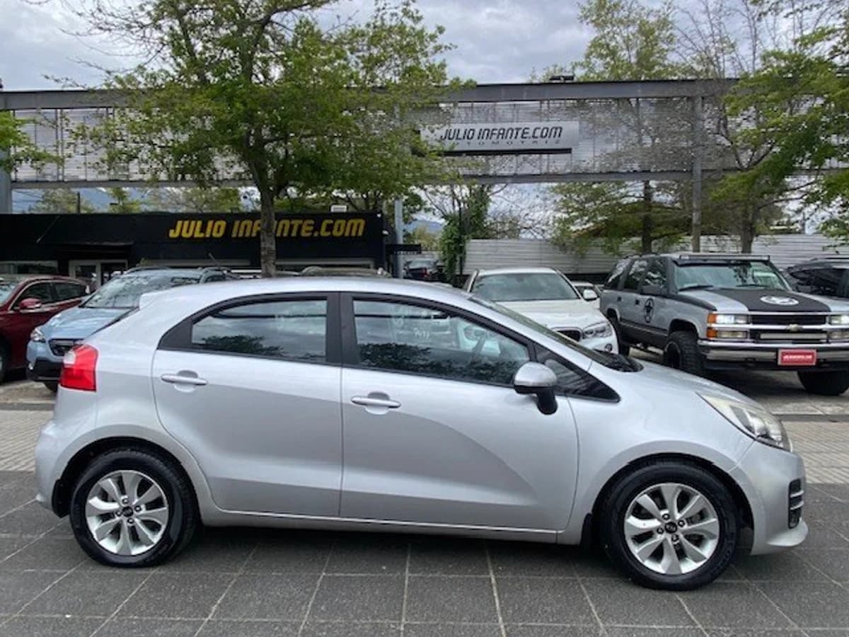 KIA RÍO 5 EX 1.4 AUT 2016 - Imagen 7