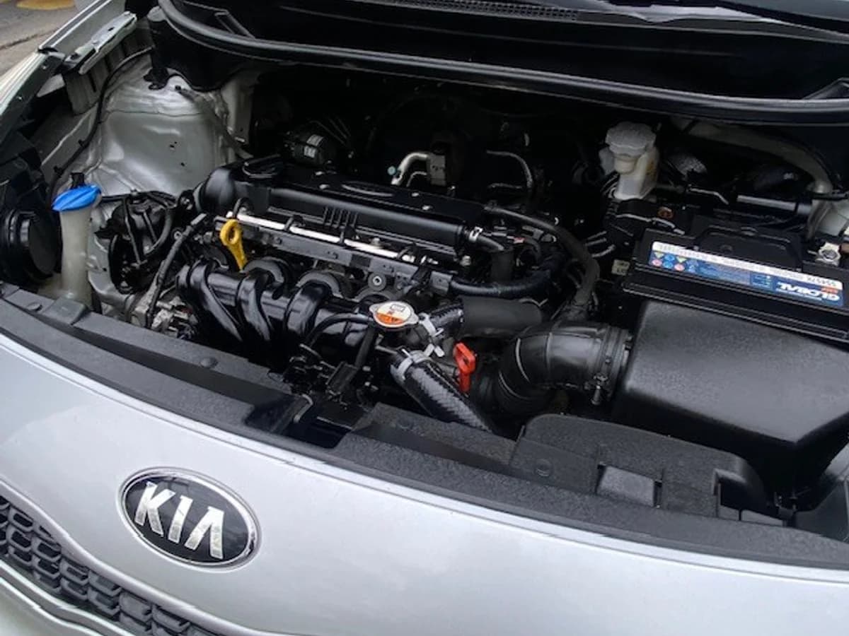 KIA RÍO 5 EX 1.4 AUT 2016 - Imagen 21