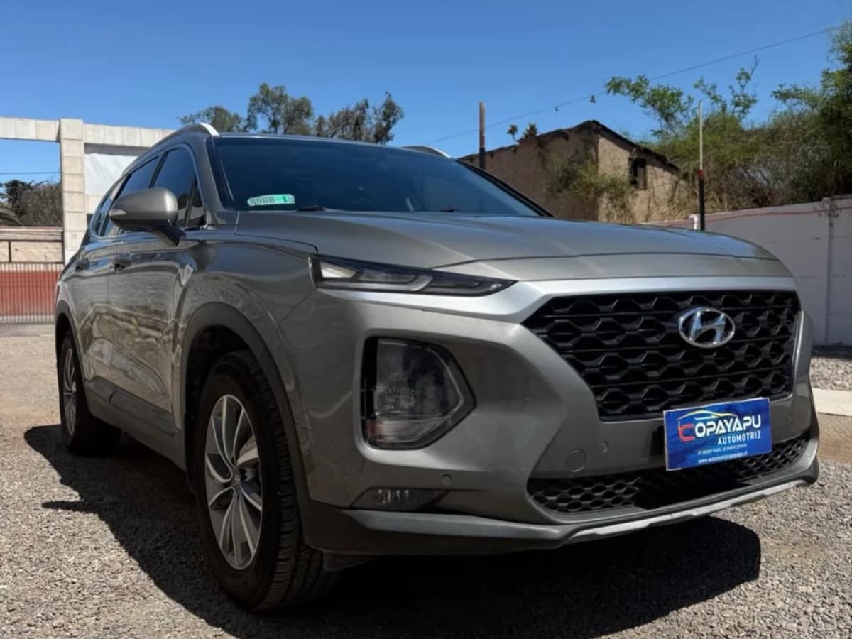 HYUNDAI Santa Fe 2.2 CRDI DIESEL 2WD E6 AT 2021 - Imagen 3