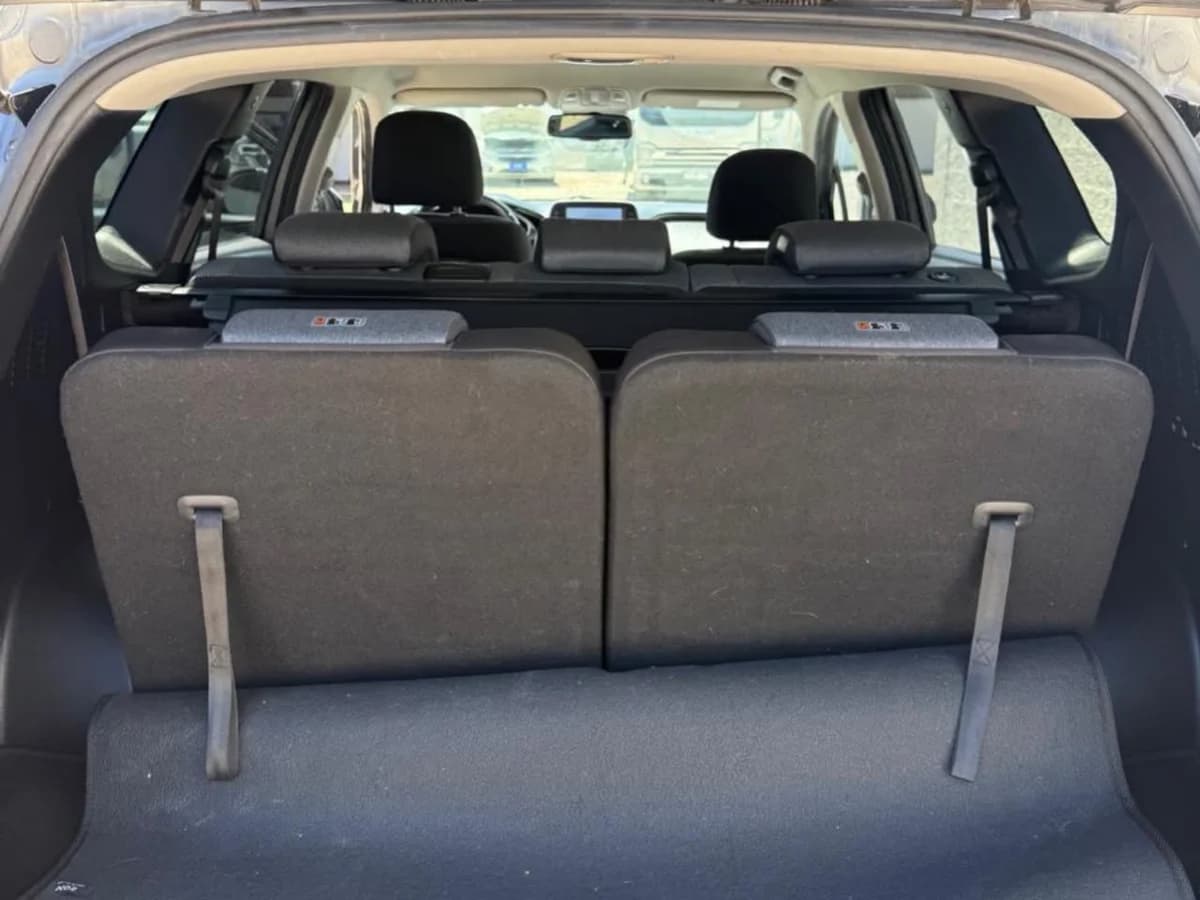HYUNDAI Santa Fe 2.2 CRDI DIESEL 2WD E6 AT 2021 - Imagen 7