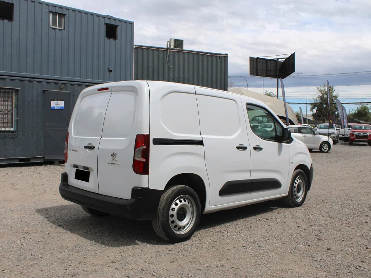 PEUGEOT NUEVA PARTNER HDI 1.6 2023 - Imagen 4