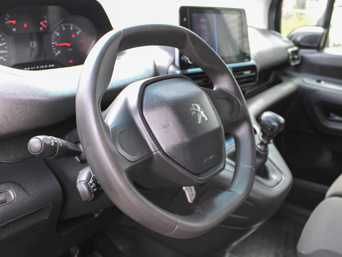 PEUGEOT NUEVA PARTNER HDI 1.6 2023 - Imagen 7