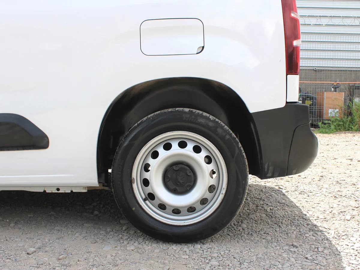 PEUGEOT NUEVA PARTNER HDI 1.6 2023 - Imagen 11