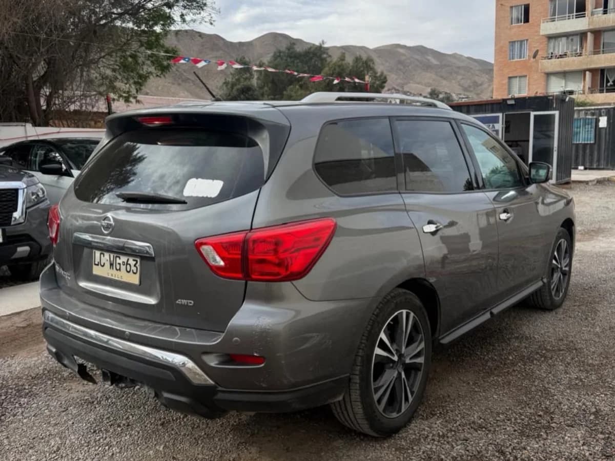 NISSAN Pathfinder 3.5 TOP DE LINEA 2019 - Imagen 4