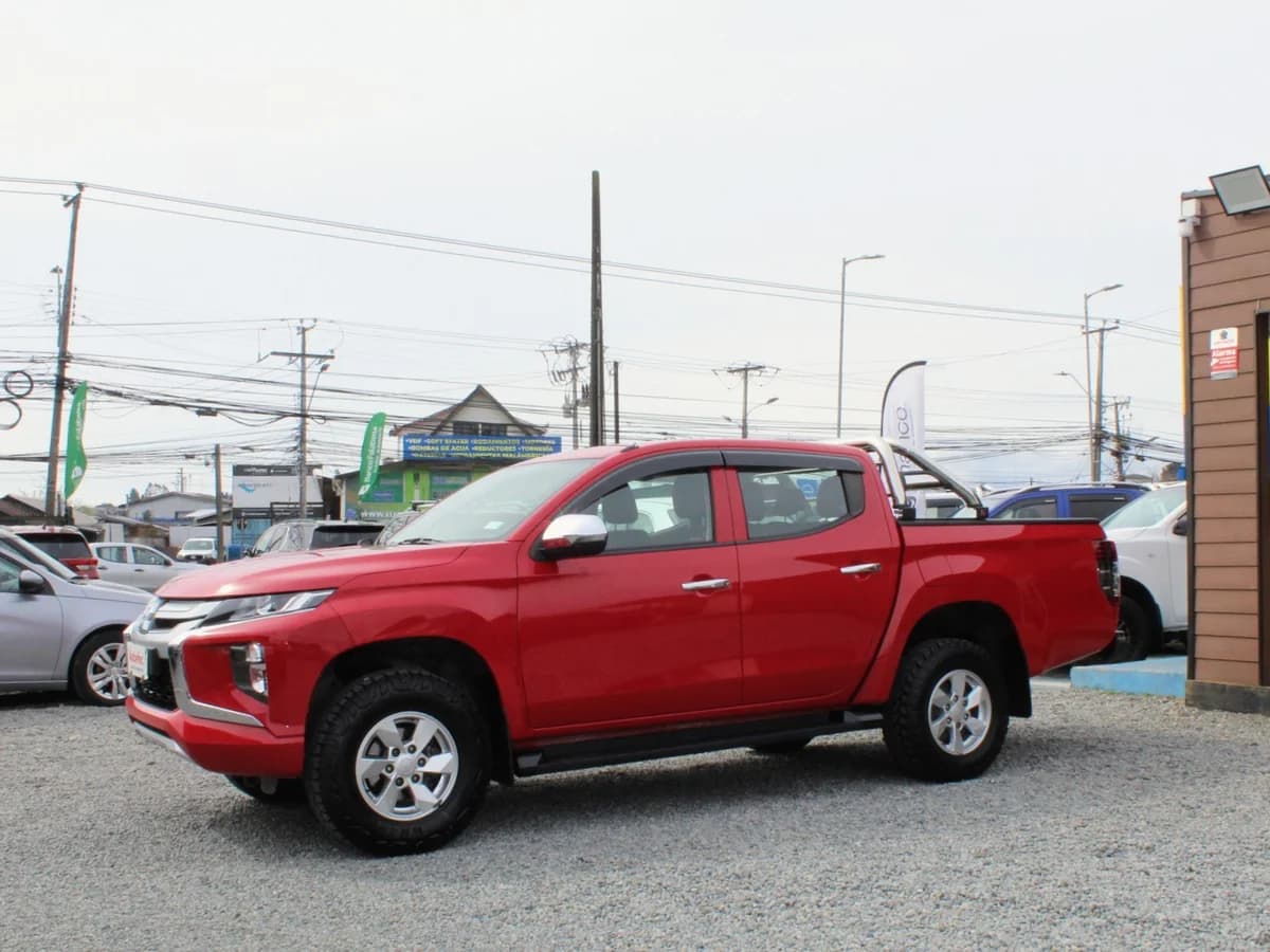MITSUBISHI L200 KATANA CRT 4X4 2023 - Imagen 1
