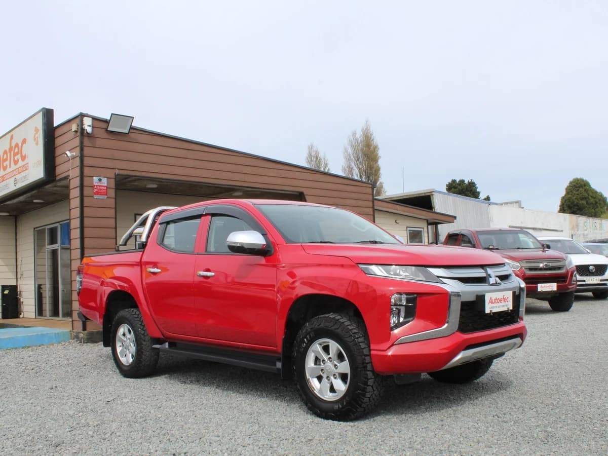 MITSUBISHI L200 KATANA CRT 4X4 2023 - Imagen 4