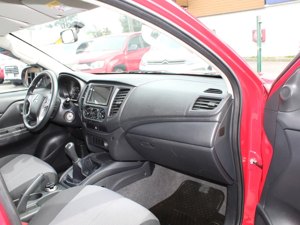 MITSUBISHI L200 KATANA CRT 4X4 2023 - Imagen 5