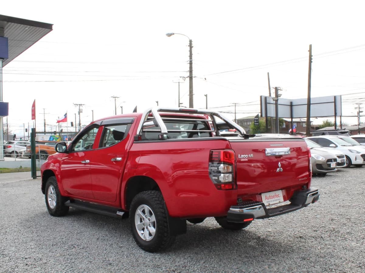 MITSUBISHI L200 KATANA CRT 4X4 2023 - Imagen 10
