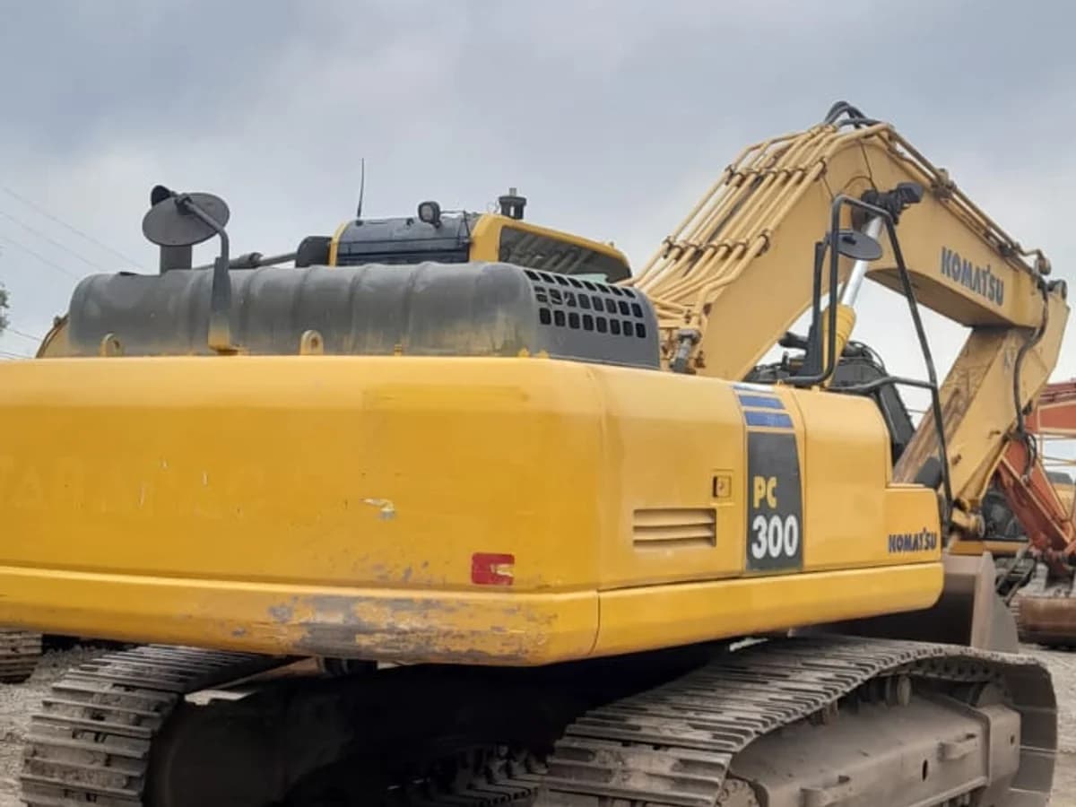 Komatsu PC300 2014 - Imagen 5