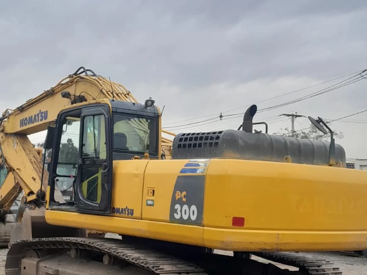 Komatsu PC300 2014 - Imagen 6