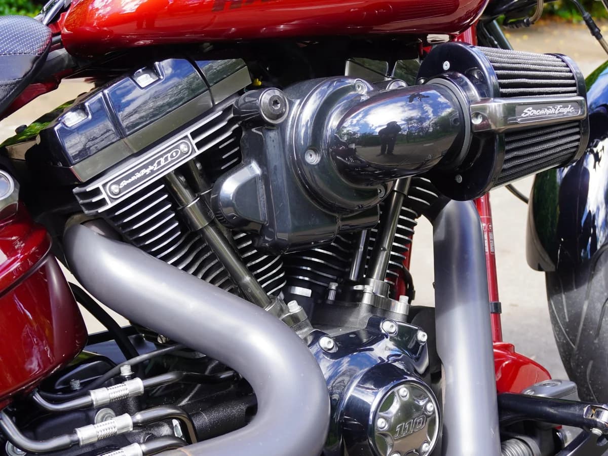 Harley Davidson FXSE Breakout CVO Pro Street - Imagen 10