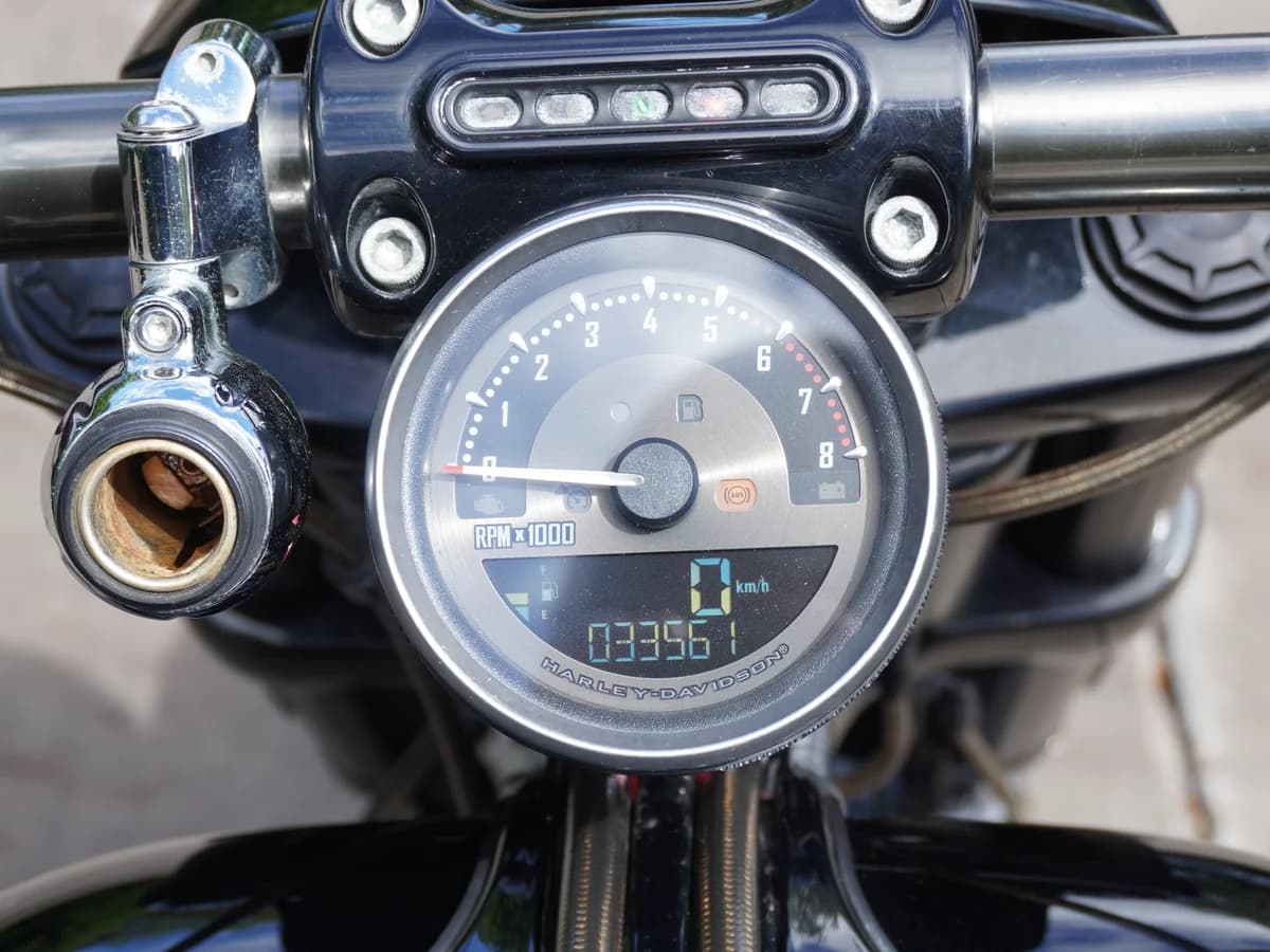 Harley Davidson FXSE Breakout CVO Pro Street - Imagen 15