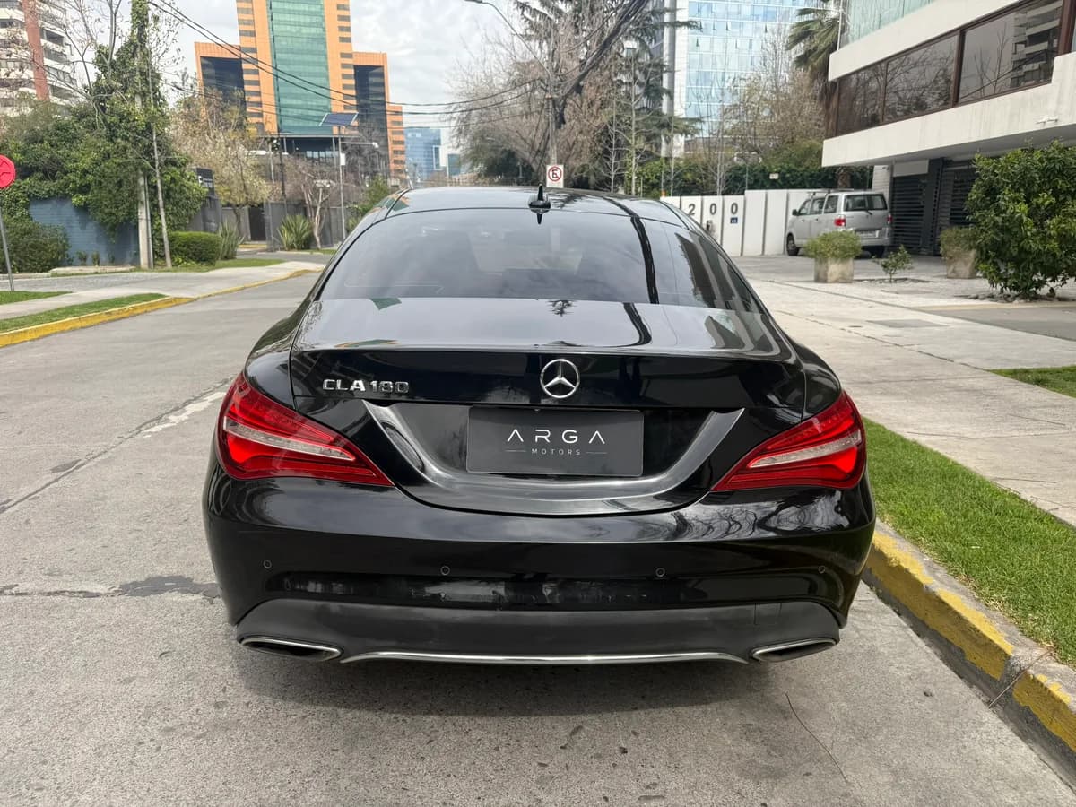 MERCEDES BENZ CLA 180 1.6 4X2 AT 4P 2018 - Imagen 6