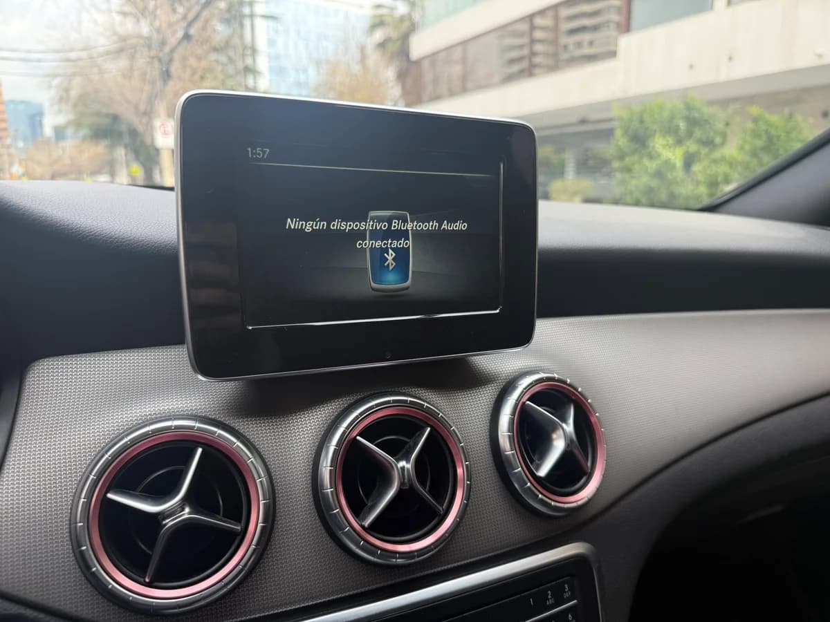 MERCEDES BENZ CLA 180 1.6 4X2 AT 4P 2018 - Imagen 17