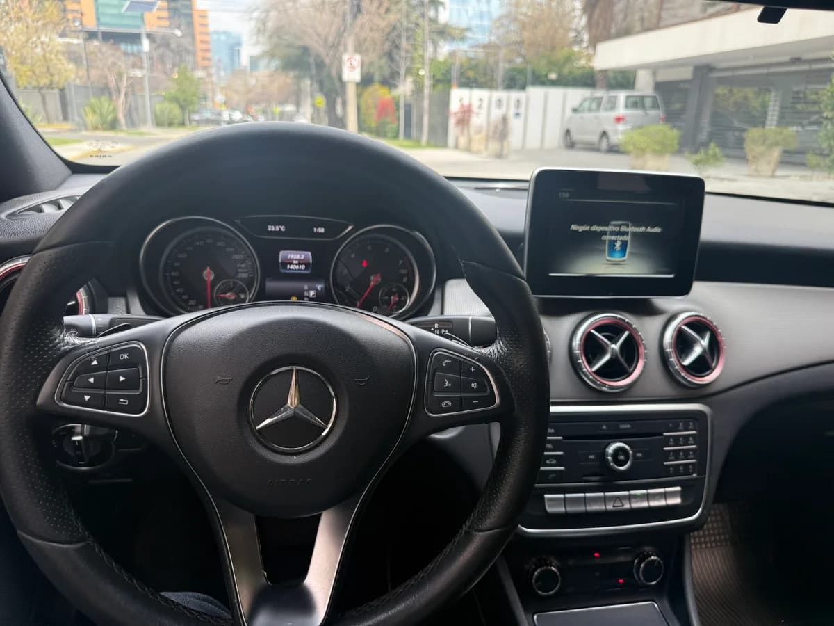 MERCEDES BENZ CLA 180 1.6 4X2 AT 4P 2018 - Imagen 21
